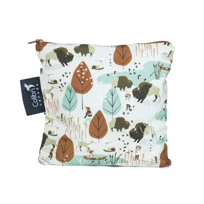 Large Colibri Canada reusable snack bags featuring a nature-inspired design, ideal for eco-friendly snacking.
